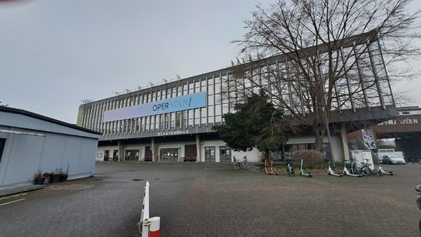 StaatenHaus